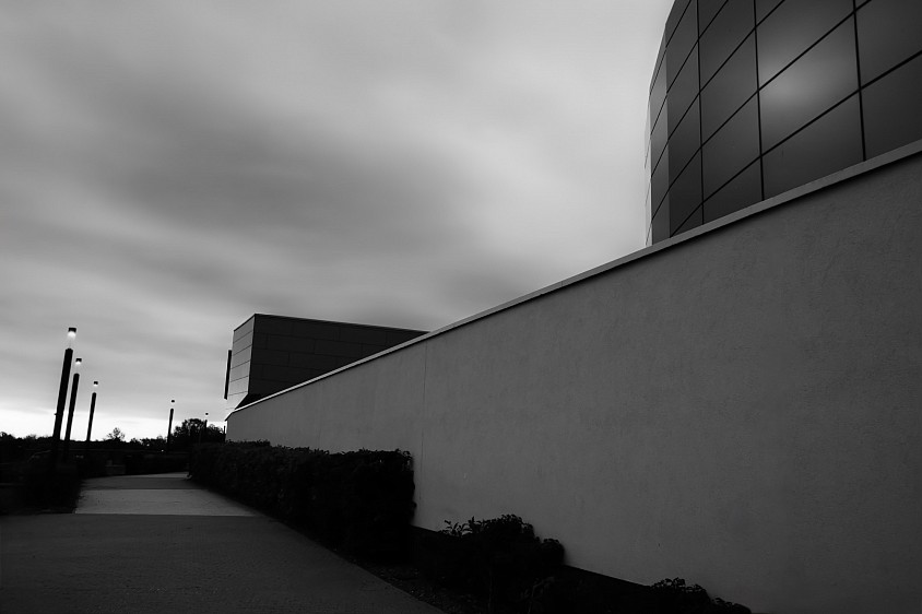 Dull